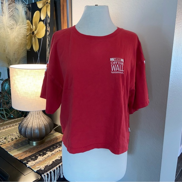 Vans Tops - DONATING SOON Vans cropped tee